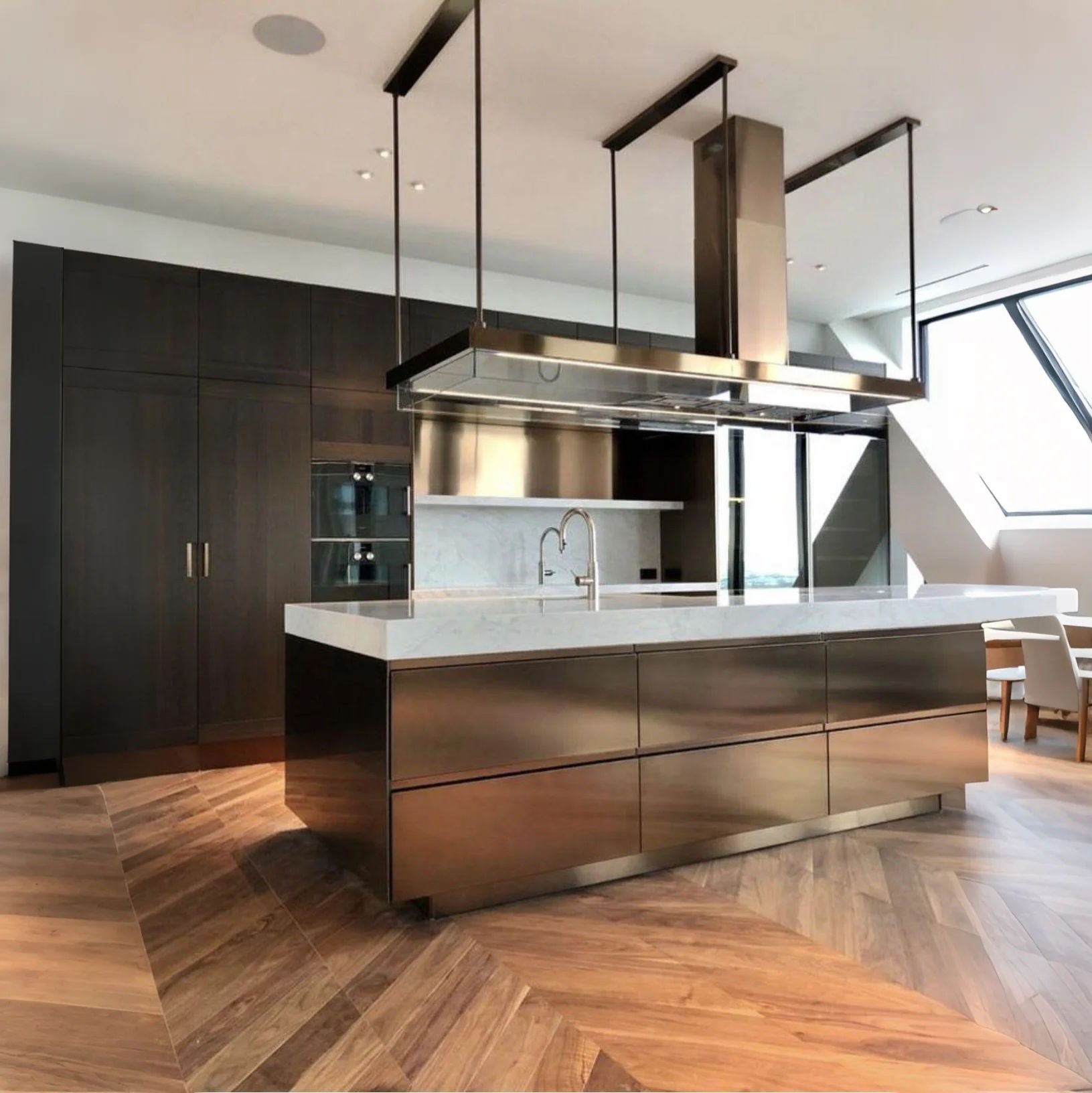 Luxury Island 304 Kitchen Cabinet - Shock Resistance, Meal Preparation Area