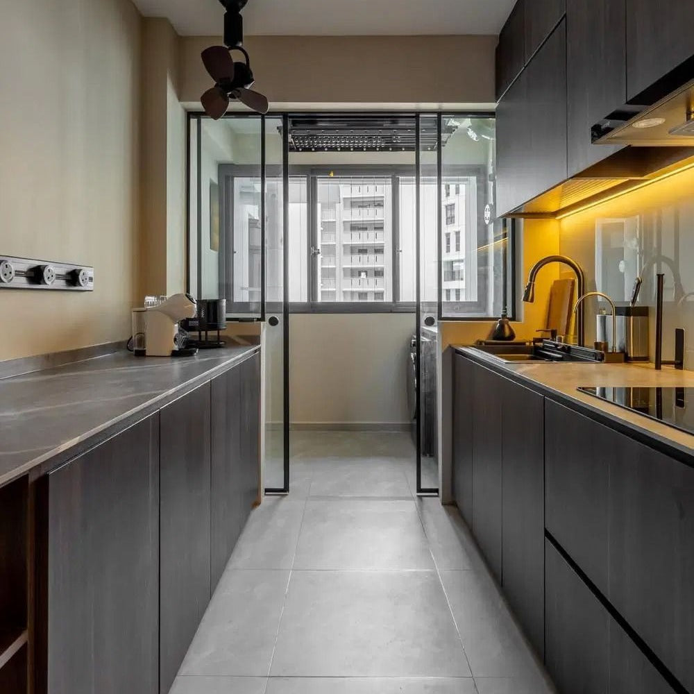 CE Certified Parallel Layout 304 Stainless Steel Kitchen Cabinet - Moisture Proof, Low Maintenance