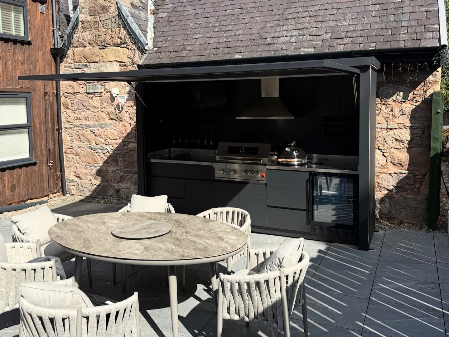 OEM ODM Welcome Stainless Steel Outdoor Kitchen With Shelter