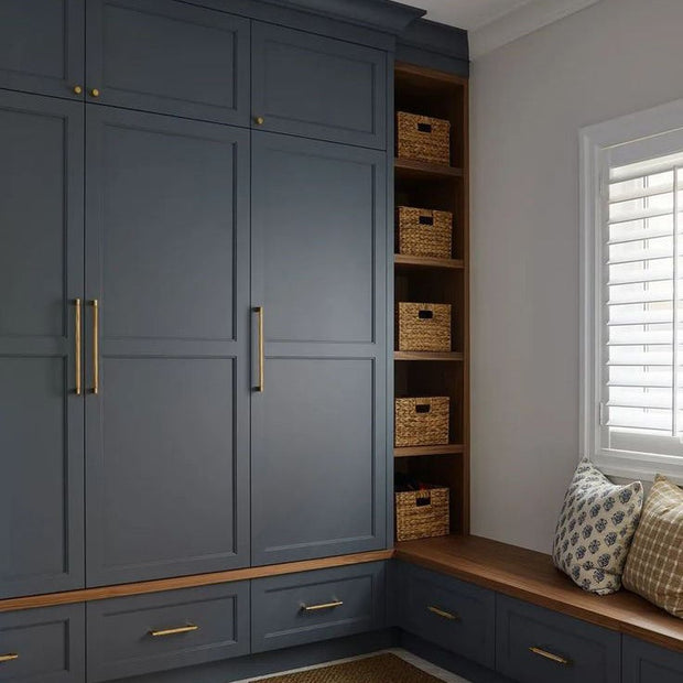 304 Stainless Steel Entryway Cabinet With Rustproof Coat Hooks For Foyer
