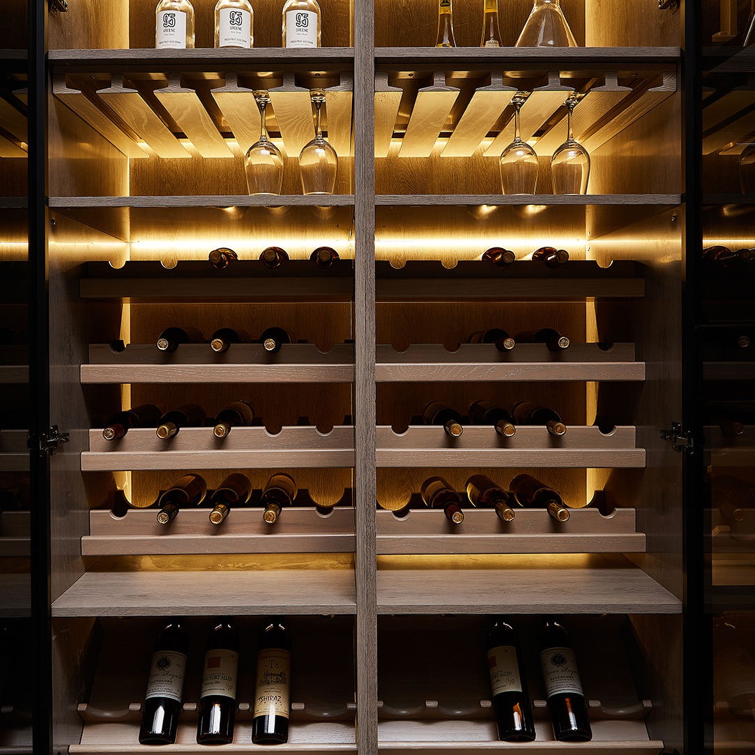 Temperature Memory 304 Stainless Steel Freestanding Wine Storage Cabinet For Villa