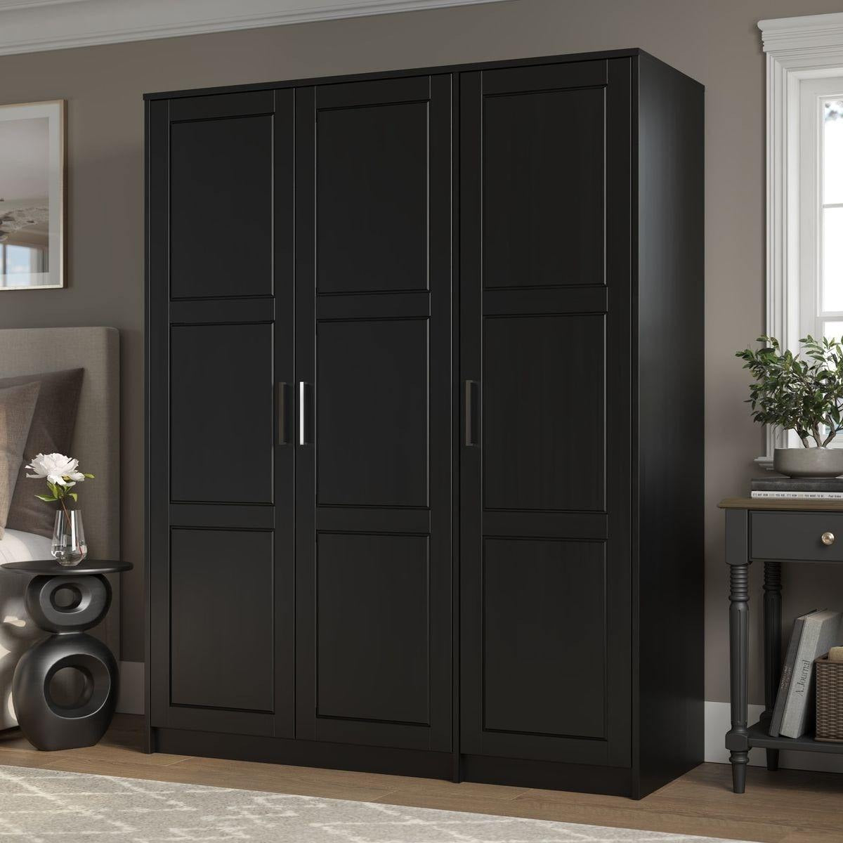 Hanging Rail And Shelves Freestanding Stainless Steel Wardrobe For Guest Room
