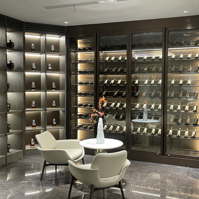 Mirror Door SS304 Stainless Steel Wine Cellar Wine Rack For Hotel With Adjustable Racks