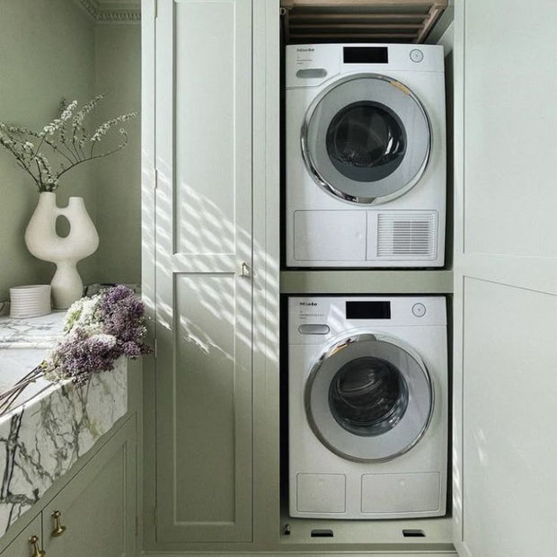 SS304 Stainless Steel Balcony Cabinet With Anti Scratch For Small Balcony